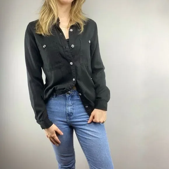 7 for All Mankind black button down top - Picture 3 of 6